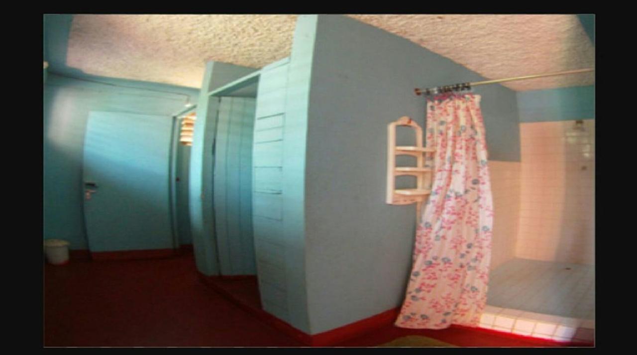 Shades Cottage Guesthouse Blue Hole Экстерьер фото